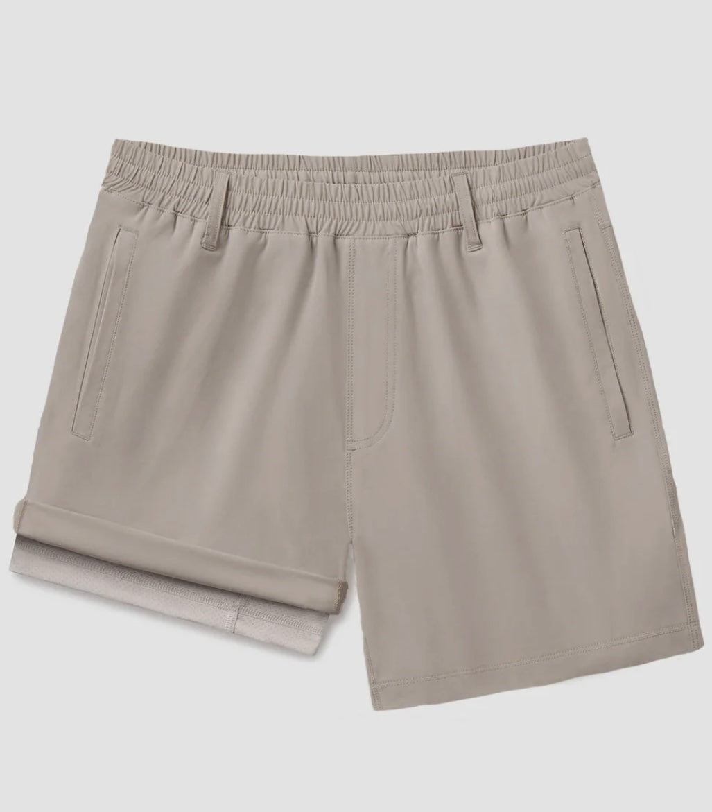 Southern Shirt Everyday Hybrid Short