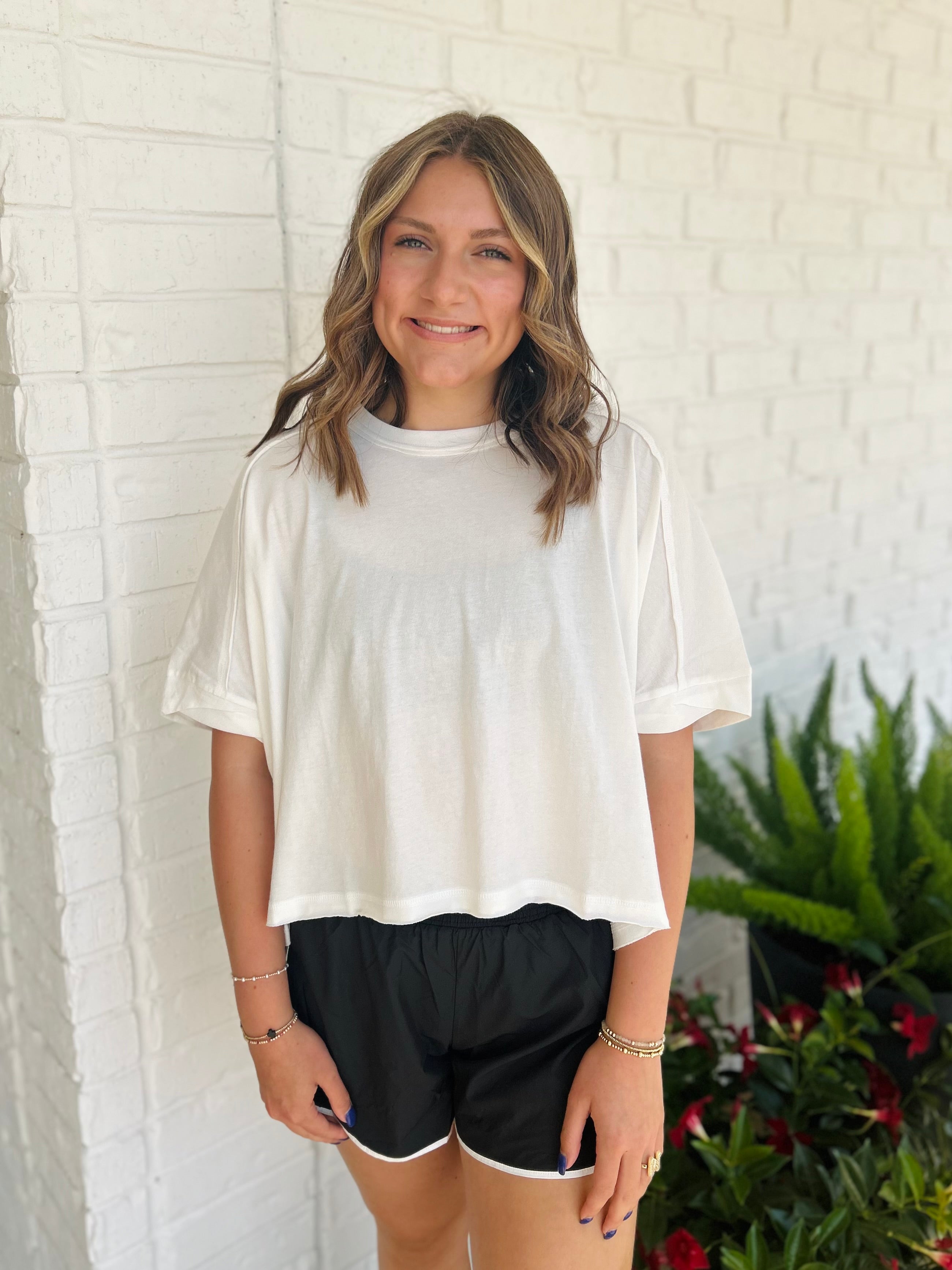 Boxy Fit Cropped Crew Neck Tee