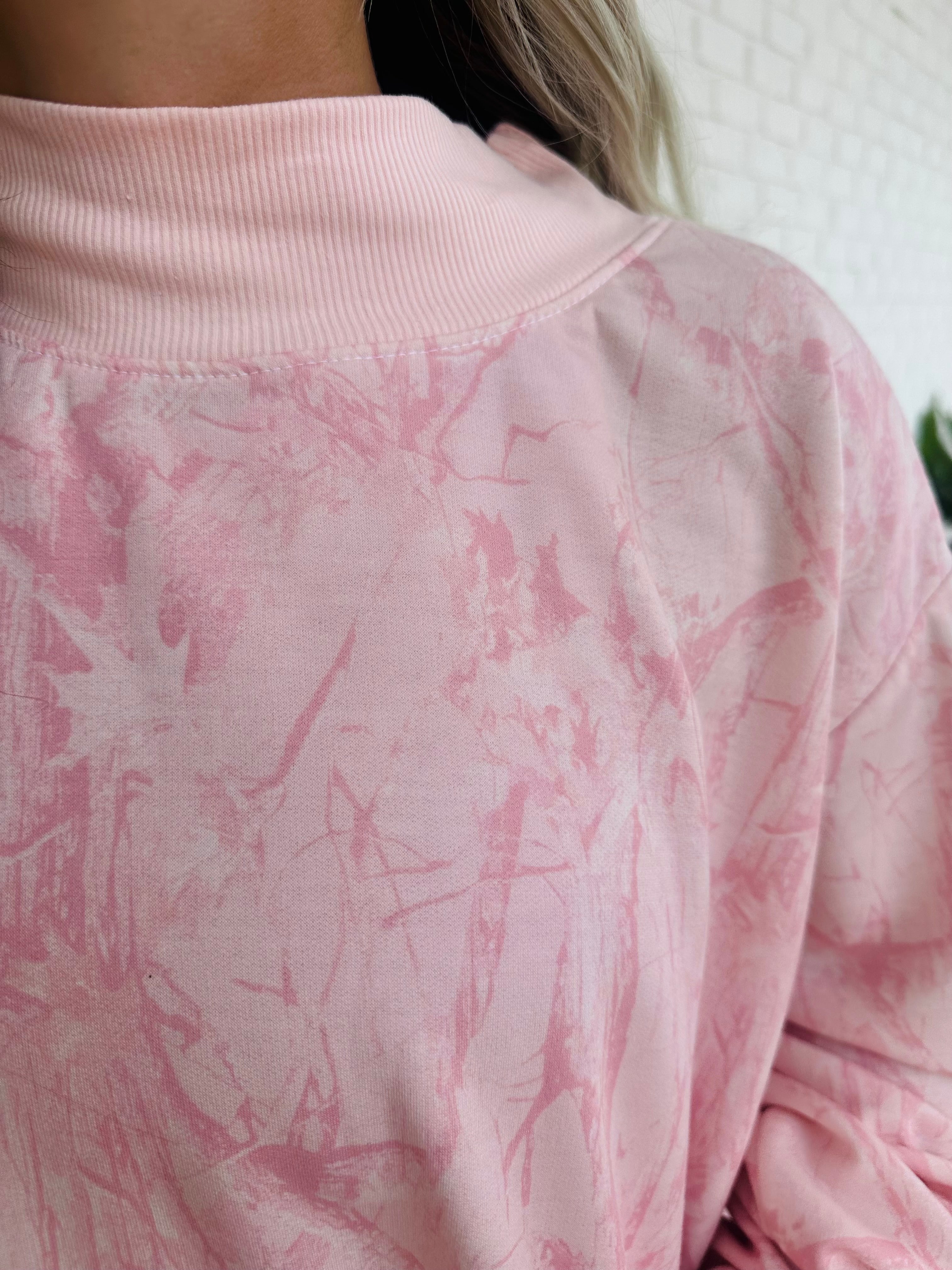 Camo Oversized Mock Neck LS Light Pullover