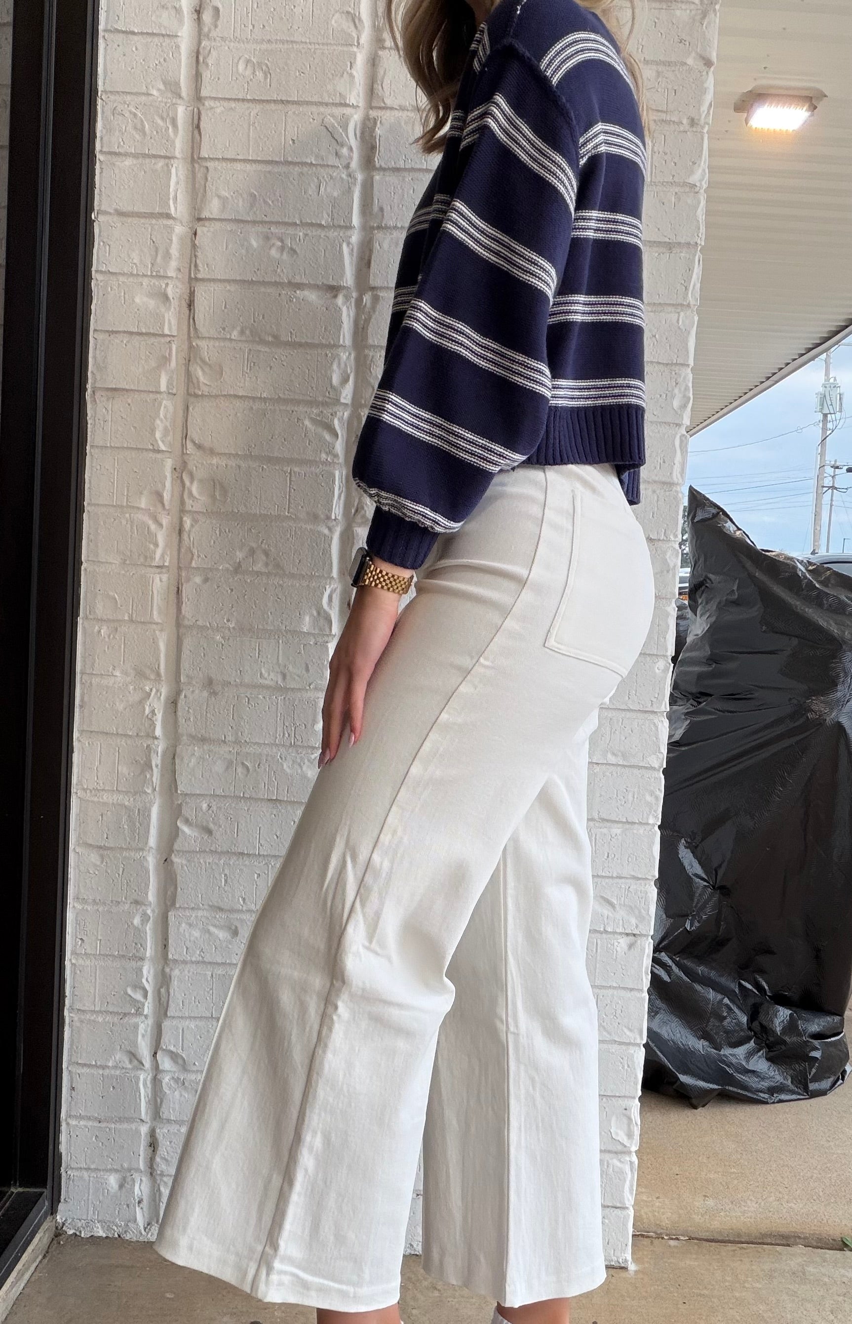 Entro High Rise Wide Leg Jeans