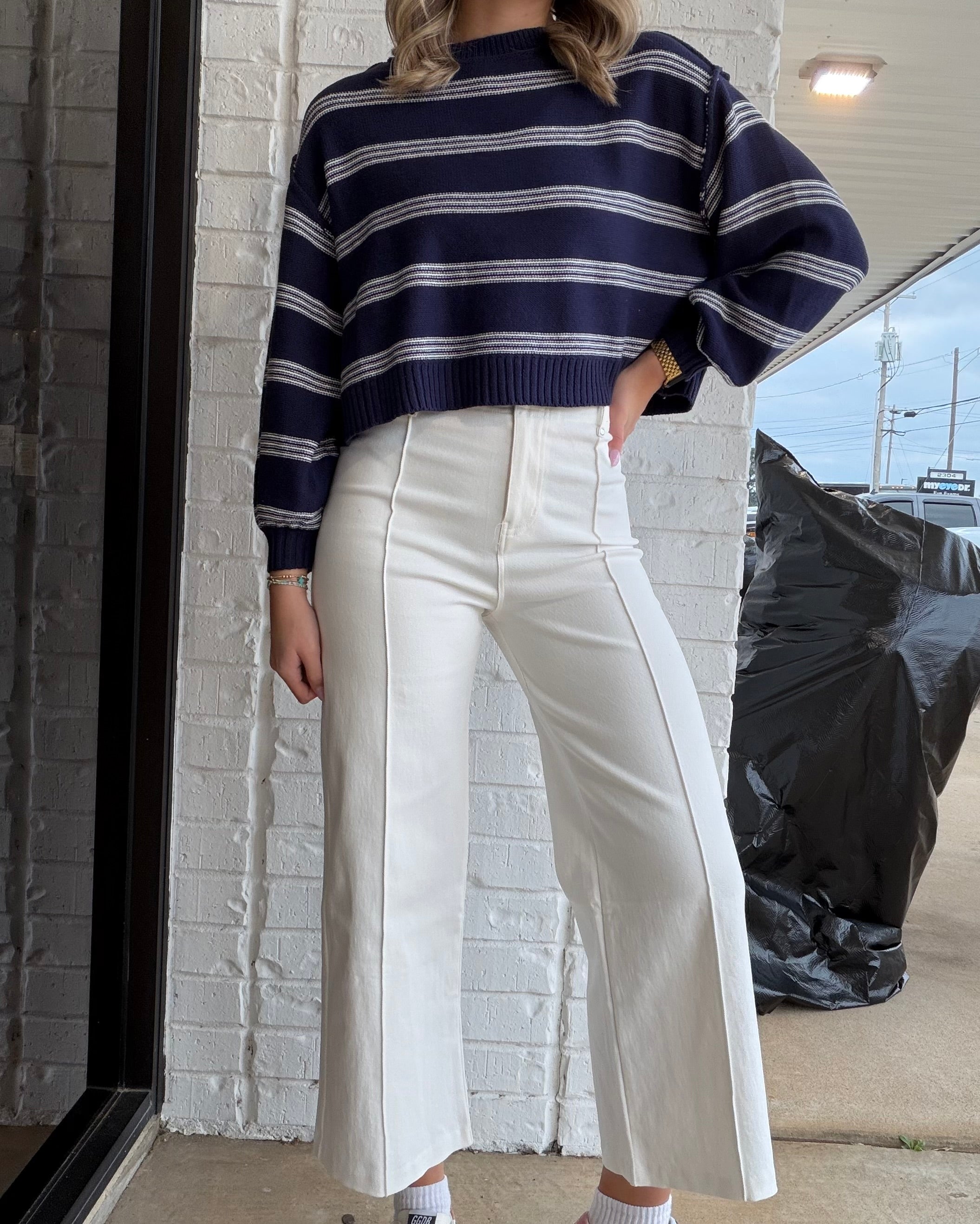 Entro High Rise Wide Leg Jeans