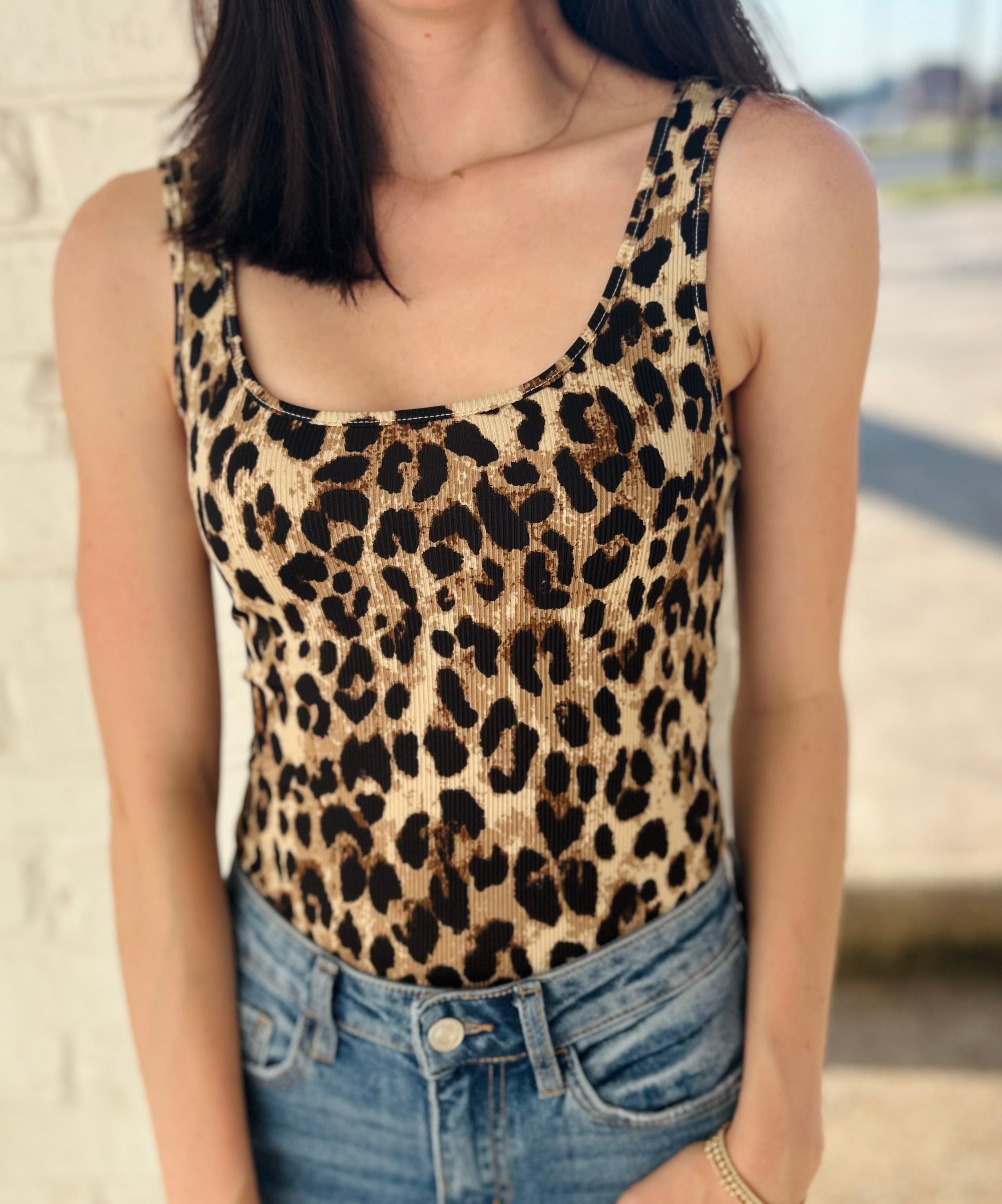 Gloria Leopard U Neck Sleeveless Bodysuit