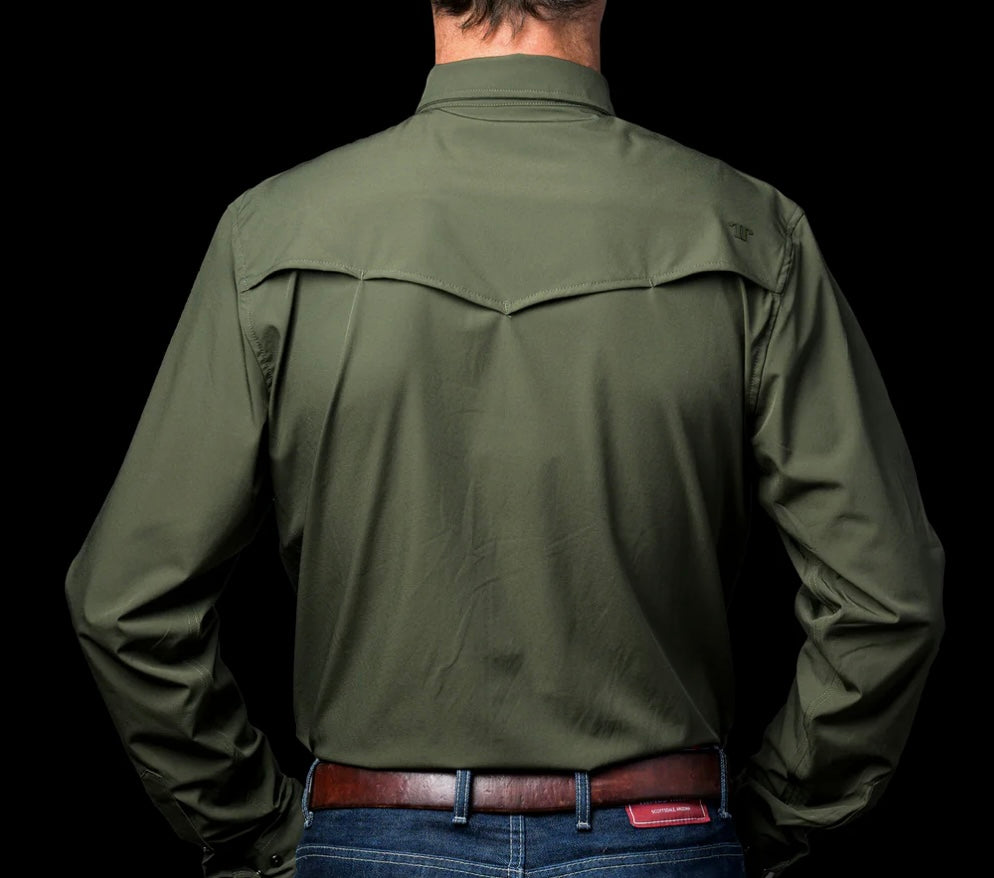 Ferrell Long Sleeve Solid Pearl Snap