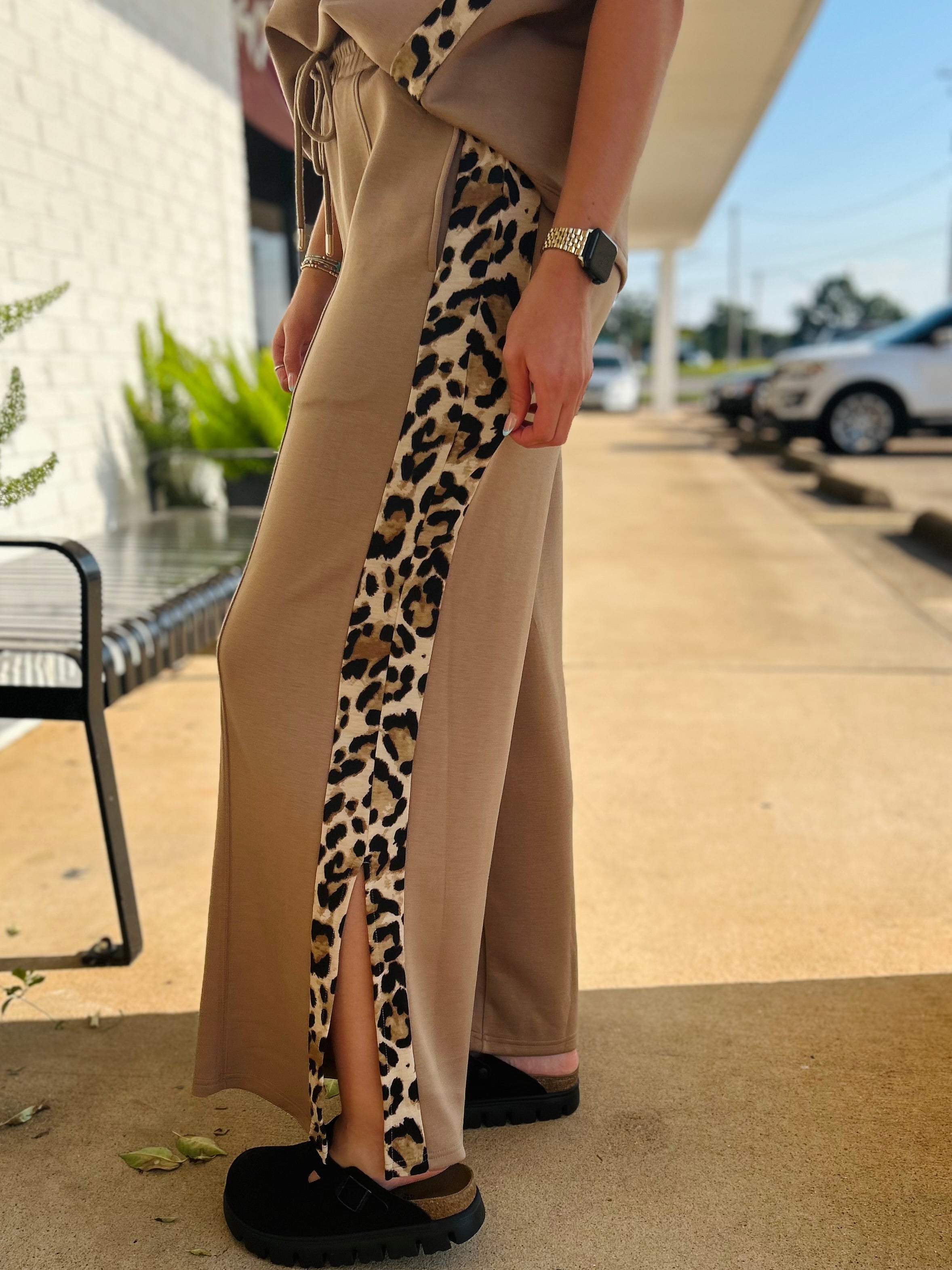 Reese Scuba High Waist Pants and SS Top w/ Contrast Set