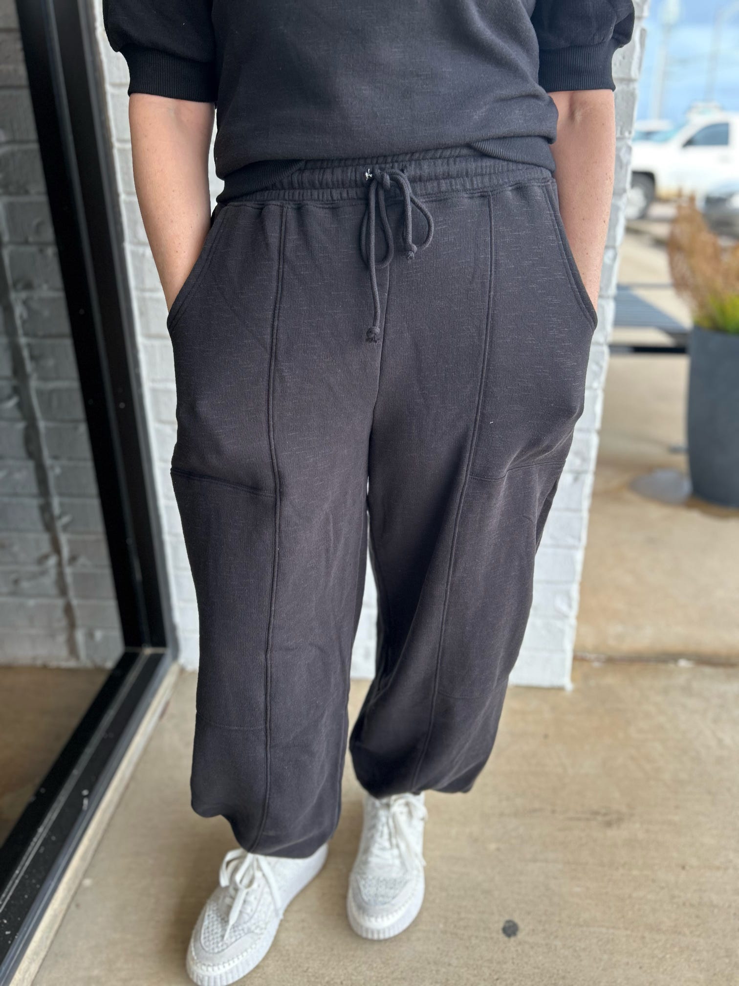 Running Around Light Knit Jogger